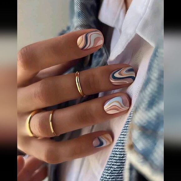 💕5/$18 24 pk Swirled Designed Press on Nails - Picture 2 of 5